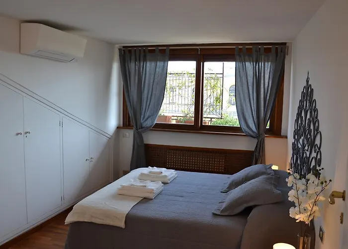 Апартаменты Penthouse Cardello Colosseum